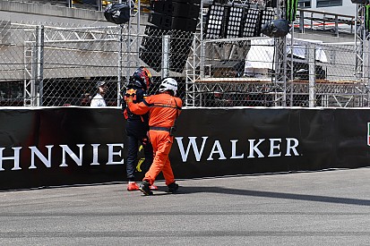 Rosberg laakt 'overmoedige' Verstappen: "Max gooit overwinning weg"