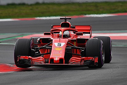 Vettel lidera el penúltimo día de test con récord incluido
