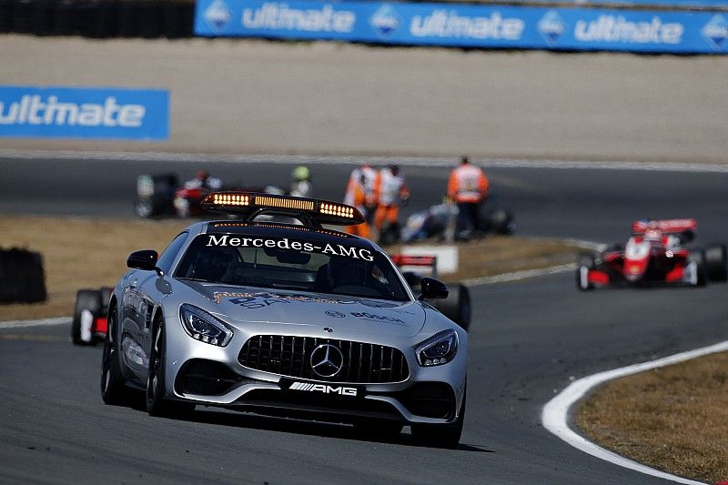 Safety Car en pista