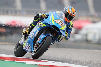 Rins: “No pienso en que el año pasado me rompí aquí la mano”