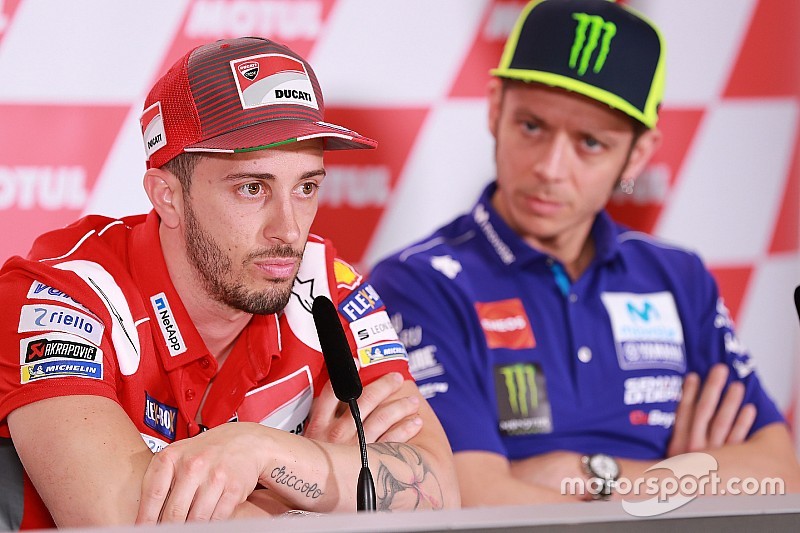 Dovizioso szerint Rossi már összetörte volna magát, ha nem vesz vissza