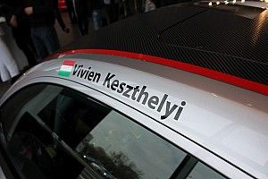 Az F3 Asian Championshipben folytatja pályafutását a magyar pilótanő