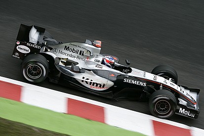 Lassan 200 ezer eladott példánynál tart Kimi Räikkönen könyve