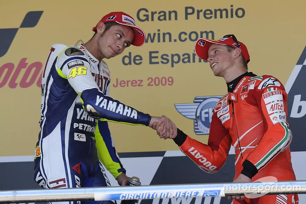 Podio: ganador de la carrera Valentino Rossi, Fiat Yamaha Team, tercer lugar Casey Stoner, Ducati Ma