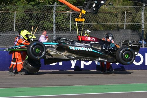 F1: Mercedes não pode mais descumprir 'toque de recolher' após batidas