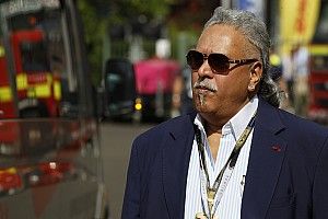 Mallya quiere retener a Sergio Pérez si no logra asiento top