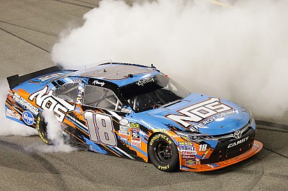 Moins de pilotes de Sprint Cup en Xfinity et en Trucks