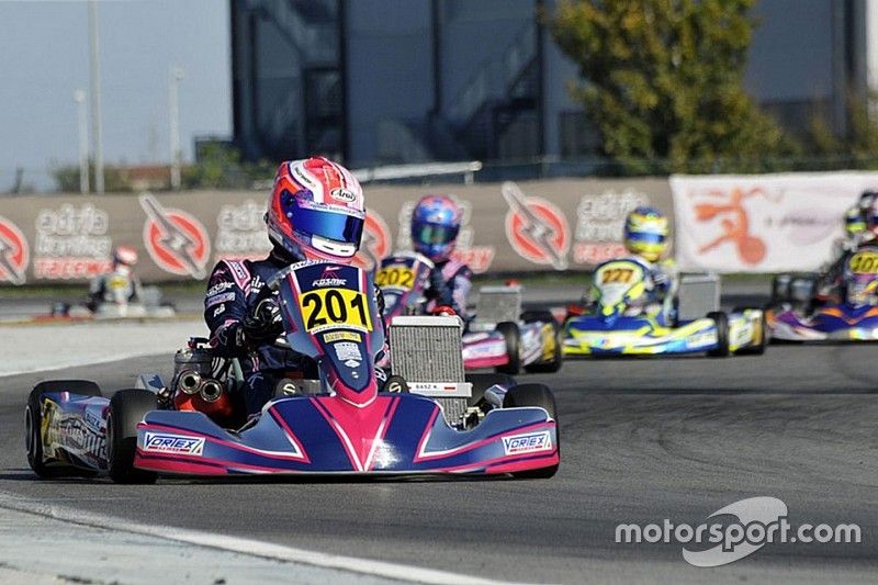 Basz wins thrilling European Championship opener, Watt dominates junior class