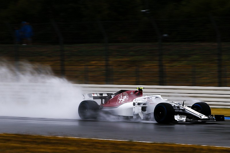 Pochi giri sul bagnato in FP3 non è un problema di gomme, perche i team...