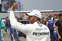 Hamilton, Sky F1 yorumcularına kızmış