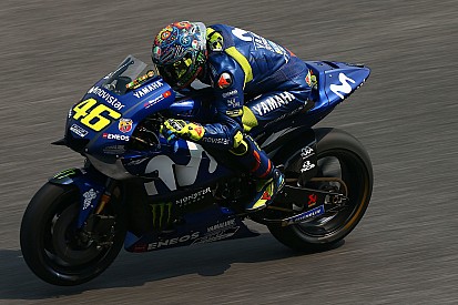 Rossi a csodában reménykedik, ugyanis a megoldáshoz hónapok kellenének