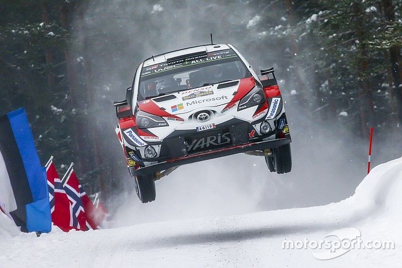 Svezia, PS15: Tanak regala a Toyota la vittoria di speciale