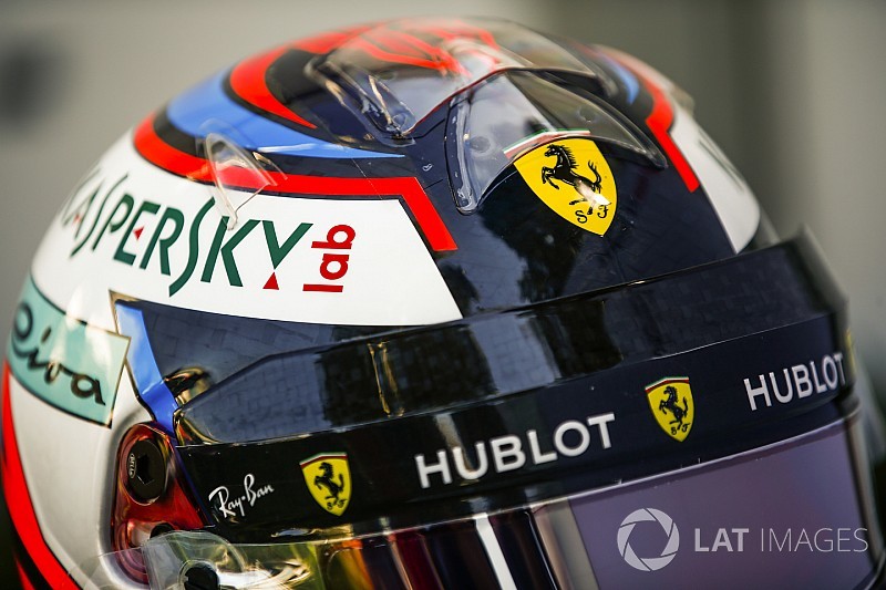 GALERI: Helm para pembalap F1 2018