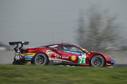 Fotogallery: la nuova Ferrari 488 GTE in pista a Fiorano