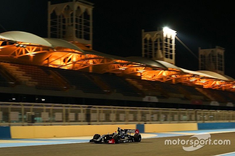 فورمولا 3.5: تشافي يفوز بالسباق الأوّل وفيتيبالدي يتوّج باللقب في البحرين
