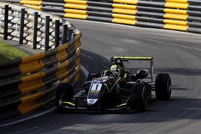 Norris blames tyre woes for lack of Macau pace