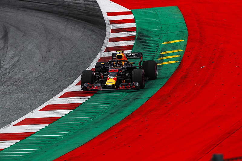 36 millió forintos kár a Red Bullnál