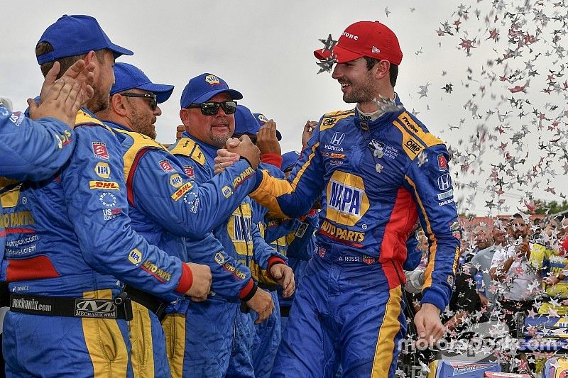 Race winner Alexander Rossi, Andretti Autosport Honda