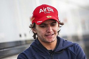 Pietro Fittipaldi divulga primeira foto após acidente