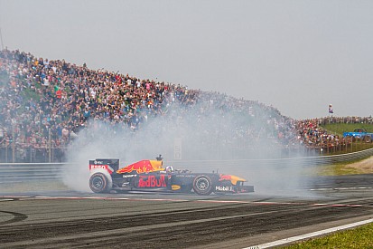 Gallery: Verstappen, Ricciardo showcase F1 at Zandvoort