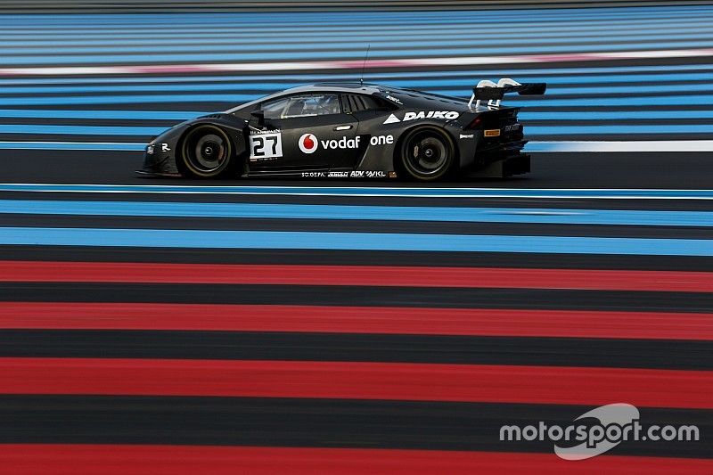 #27 Orange 1 Team Lazarus, Lamborghini Huracan GT3: Fabrizio Crestani, Miguel Ramos, Giuseooe Cipriani, Arno Santamato