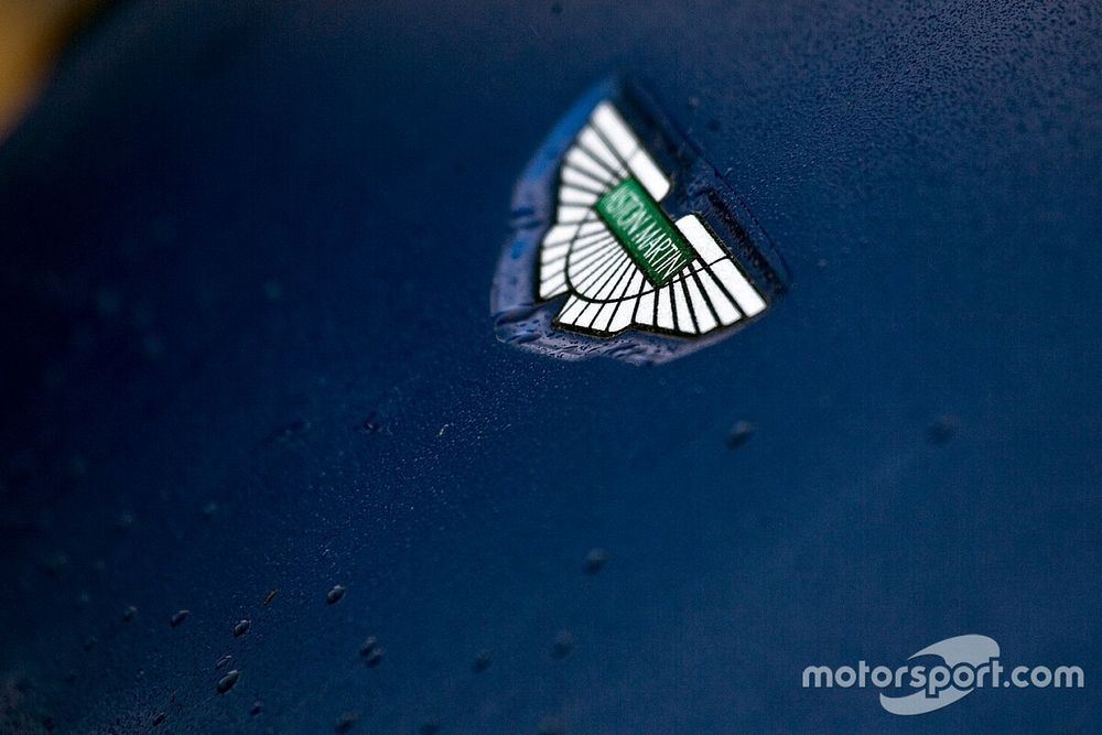 Aston Martin, 2021 F1 aracını Şubat ayında tanıtacak