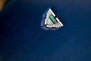 Aston Martin, 2021 F1 aracını Şubat ayında tanıtacak