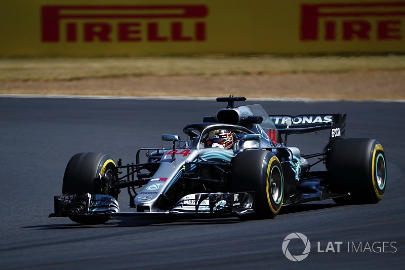 Hamilton bluffé à Silverstone : "Comme un avion de chasse"
