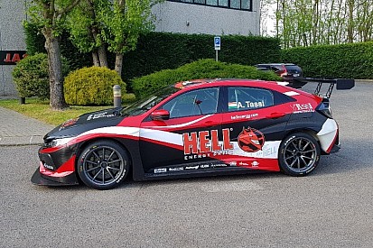 Kiderült, melyik csapattal versenyez Tassi a TCR-ben és a WTCR-ben