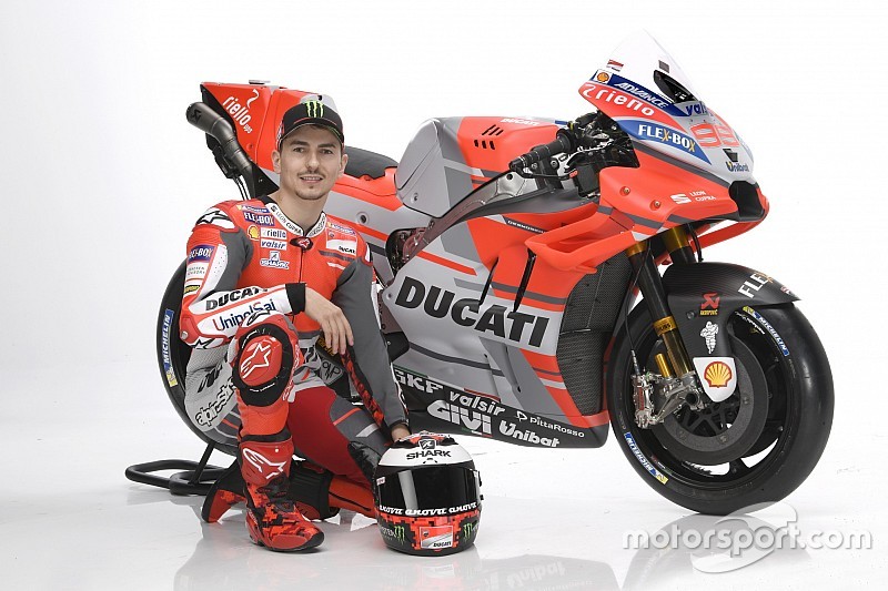 Galería: la nueva Ducati de Lorenzo y Dovizioso desde todos los ángulos