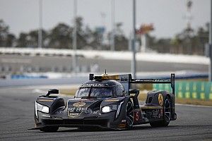 Rolex 24, Hour 2: Cadillac dominates early exchanges