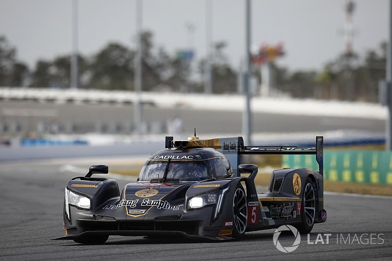 24 Ore di Daytona, 2° ora: dominio di Albuquerque e della Cadillac