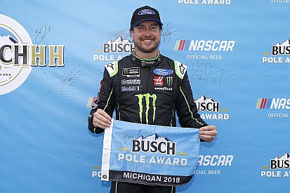 Kurt Busch takes Michigan pole over Brad Keselowski