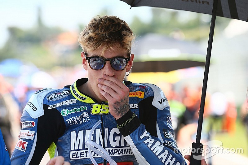 Supersport 300, Donington: Sabatucci vince la sua prima gara