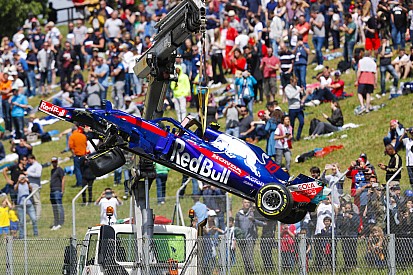 Decepcionado tras el accidente con Grosjean, Gasly lamenta su suerte