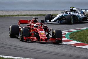 Vettel admite que su única opción era dos detenciones en pits