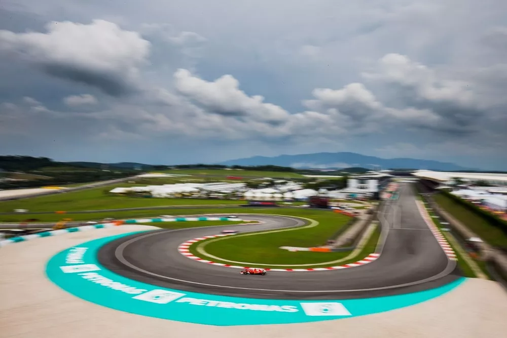 f1-malaysian-gp-2017-sebastian-vettel-ferrari-sf70h