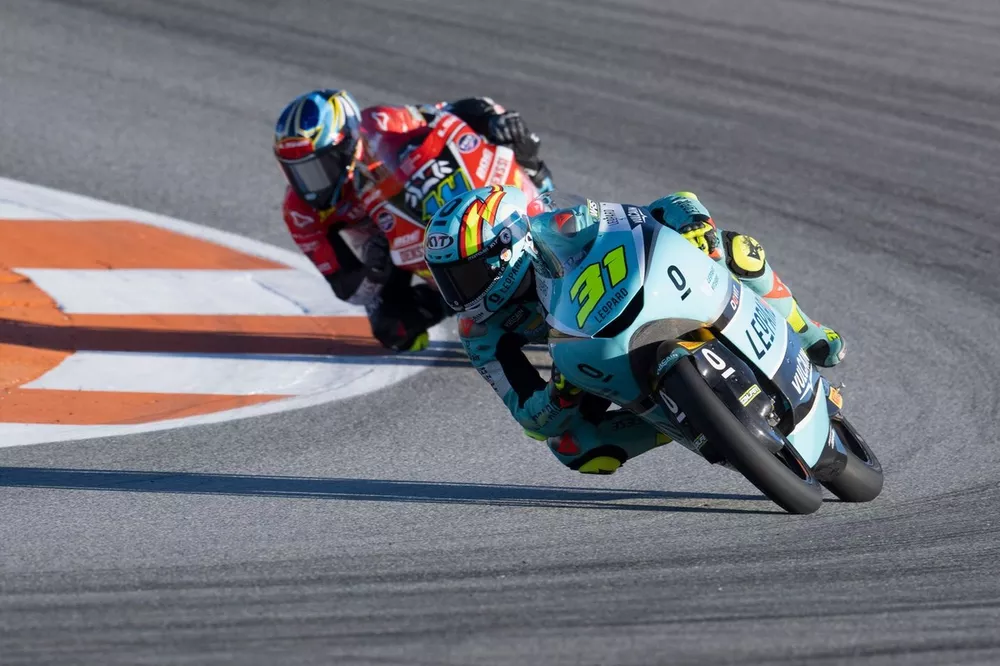 Moto3バレンシア決勝｜古里太陽、Moto3卒業レースで3位