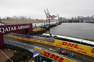Formule E New York: Lynn voert een-twee Virgin aan in eerste training