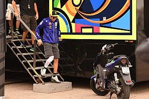 Rossi risponde ai social: "Infortunio inventato? Vi faccio vedere le lastre!"