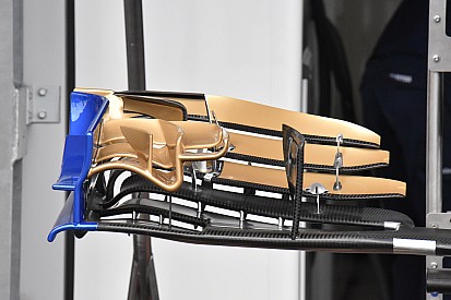 Sauber: il flap centrale ha la punta che è rialzata