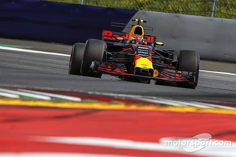 Red Bull: Verstappen não fará jogo de equipe para Ricciardo