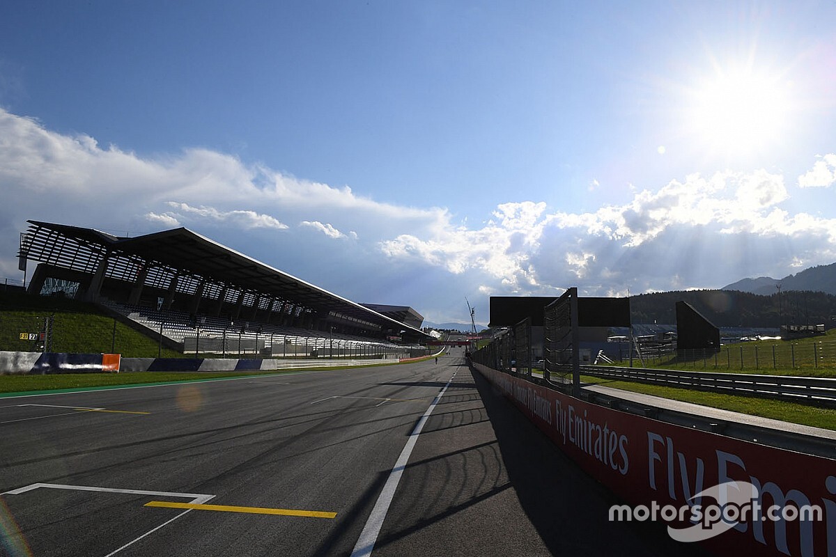 Red Bull keek naar in omgekeerde richting racen op Red Bull Ring