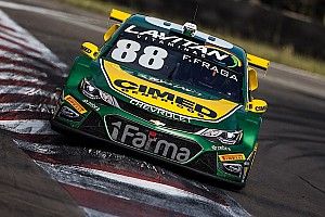 Fraga vence corrida 2 marcada por acidente de Foresti