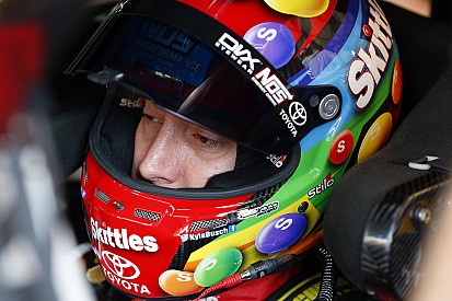 Kyle Busch leads the way in final practice at Chicagoland