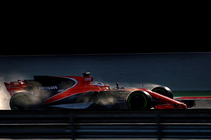 【F1】バンドーン「1周ごとにマシンの特性と扱い方を学んだ」