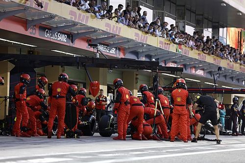 Ferrari обманула Red Bull в Абу-Даби ложным сообщением по радио