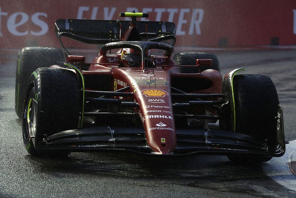 Sainz maakt dure fout in F1-kwalificatie Singapore: "Had pole in handen"