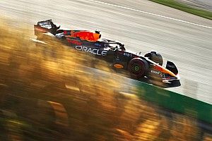 VIDEO: Max Verstappen met eerste ronde meteen naar P1 in VT3 Zandvoort