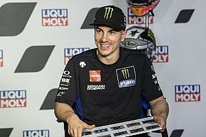 Maverick Vinales Melepas Masa Lajang